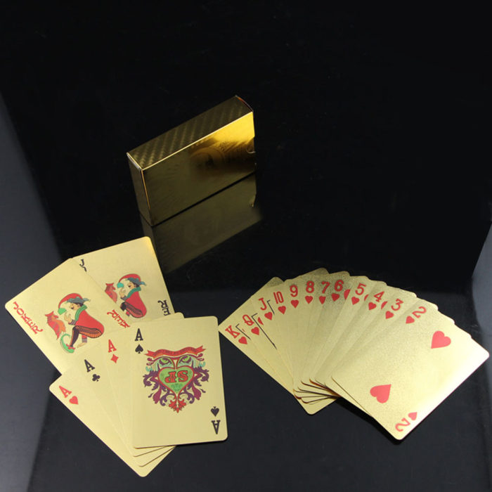 קלפים מצופים זהב