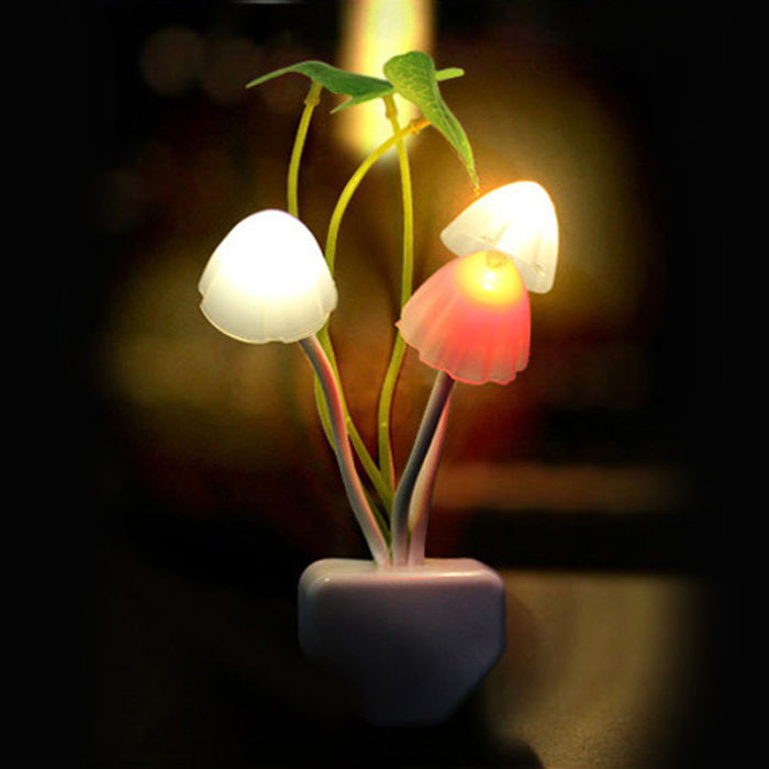 מנורת לילה בצורת פטריות יער