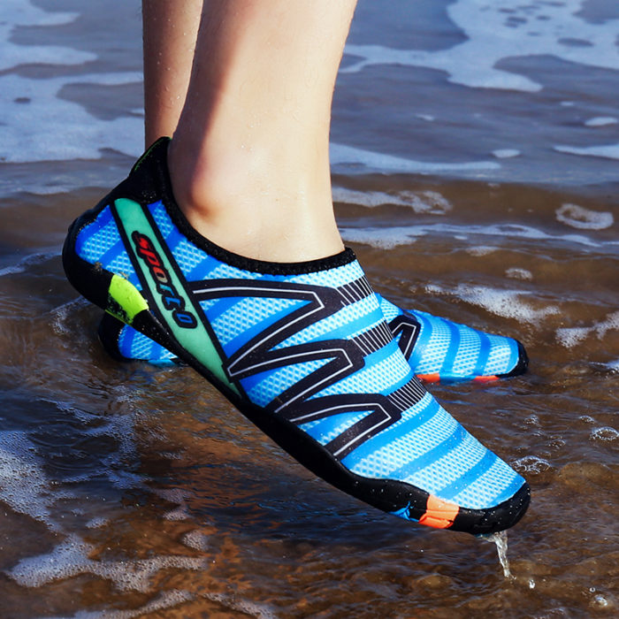 נעלי סניקרס נוחות איתן ניתן להיכנס גם למים