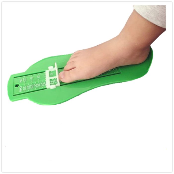 מכשיר לבדיקת מידה מדויקת של כף הרגל לילדים