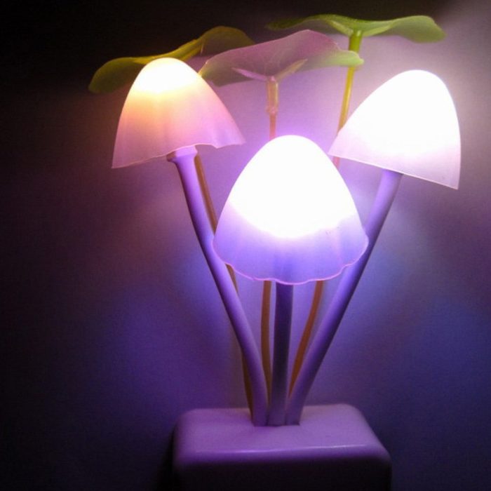 מנורת לילה בצורת פטריות זוהרות