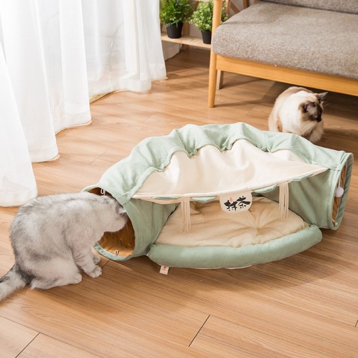 מיטת חתול משולבת עם מנהרת משחק