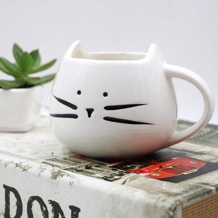 ספל קפה חמוד בצורת חתול עם כפית תואמת
