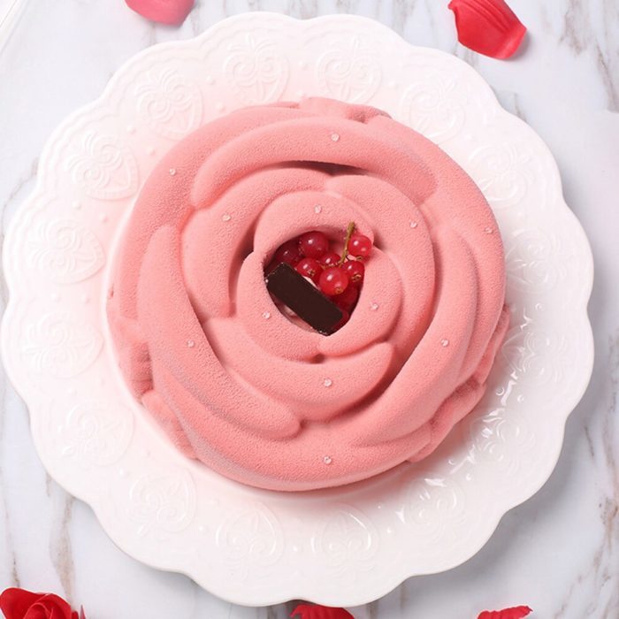 תבנית להכנת עוגה בצורת ורד