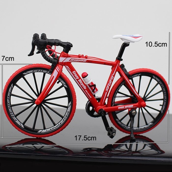 מודל אופניים 1:10 עם חלקים ניתנים להזזה