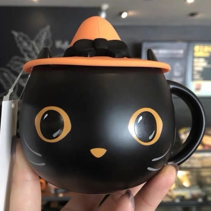 ספל בצורת חתול שחור עם מכסה בצורת כובע מכשפה