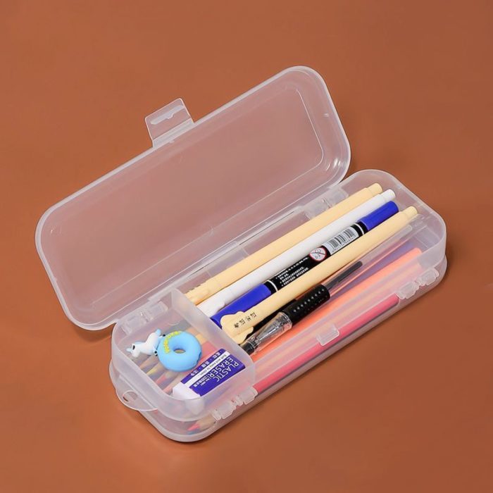 קופסת פלסטיק שקופה לאחסון עטים ועפרונות