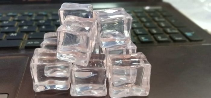 5 קוביות קרח מזויפות מאקריליק לצילום ולמתיחות