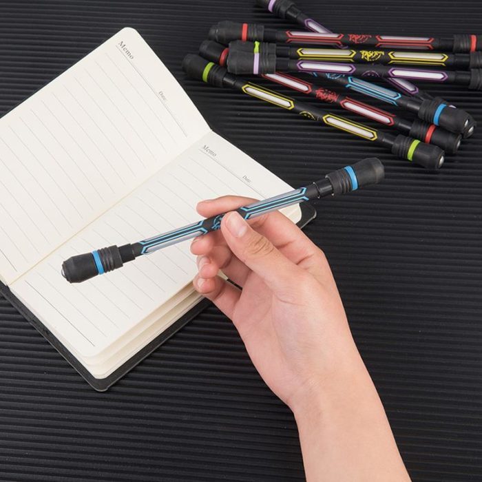 עט פידג'ט ספינר להפגת מתחים בעבודה ובלימודים