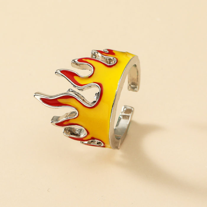 טבעת מעוצבת בצורת להבה ניתנת להתאמה לעל אצבע בקלות