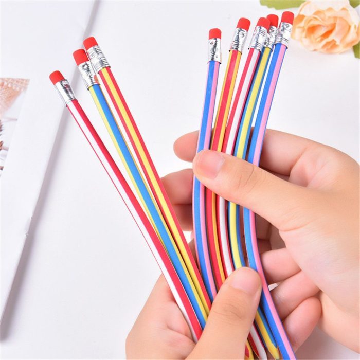 10 עפרונות ארוכים וגמישים לילדים