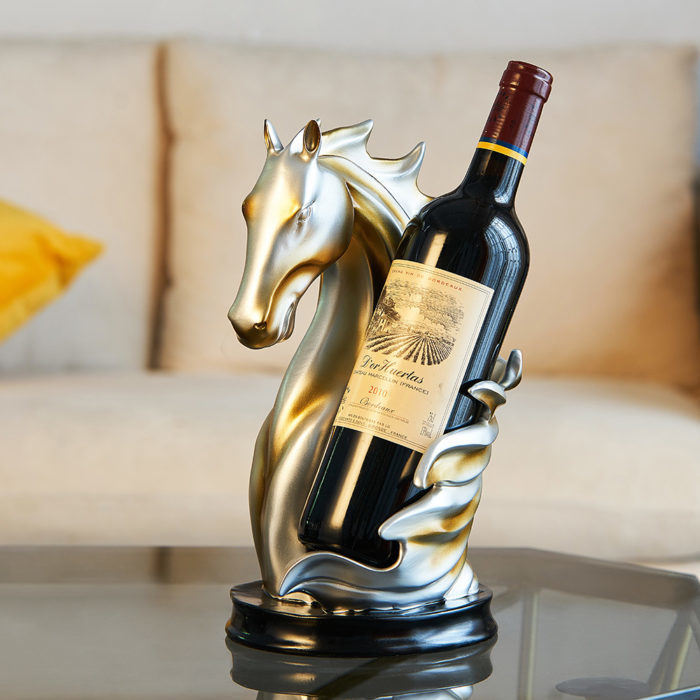מחזיק בקבוק יין יוקרתי בעיצוב סוס