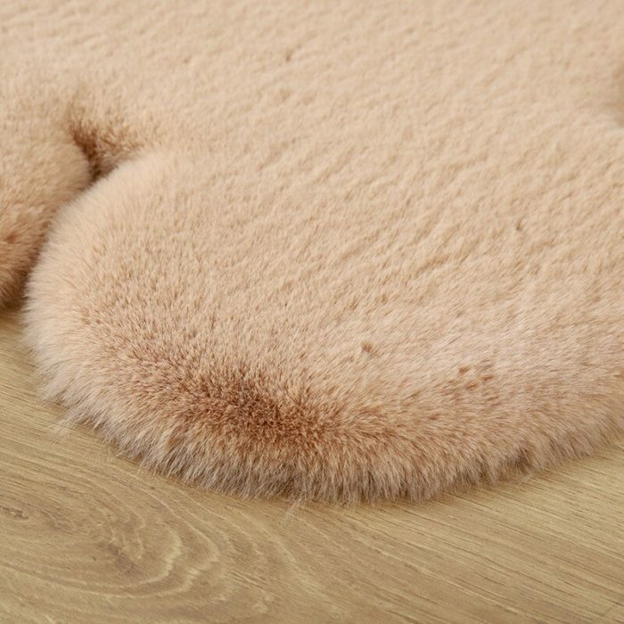 שטיח רך ונעים בצורת דובי במגוון צבעים וגדלים