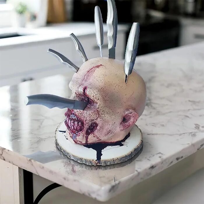 מחזיק סכינים למטבח בעיצוב ראש של בן אדם