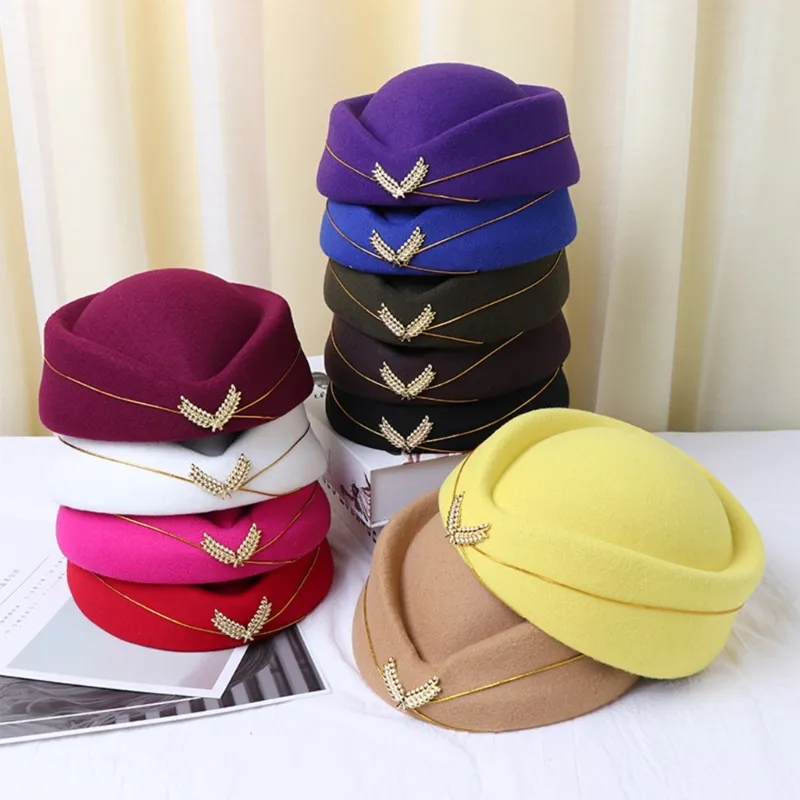 כובע דיילות אוויר רשמי במגוון צבעים