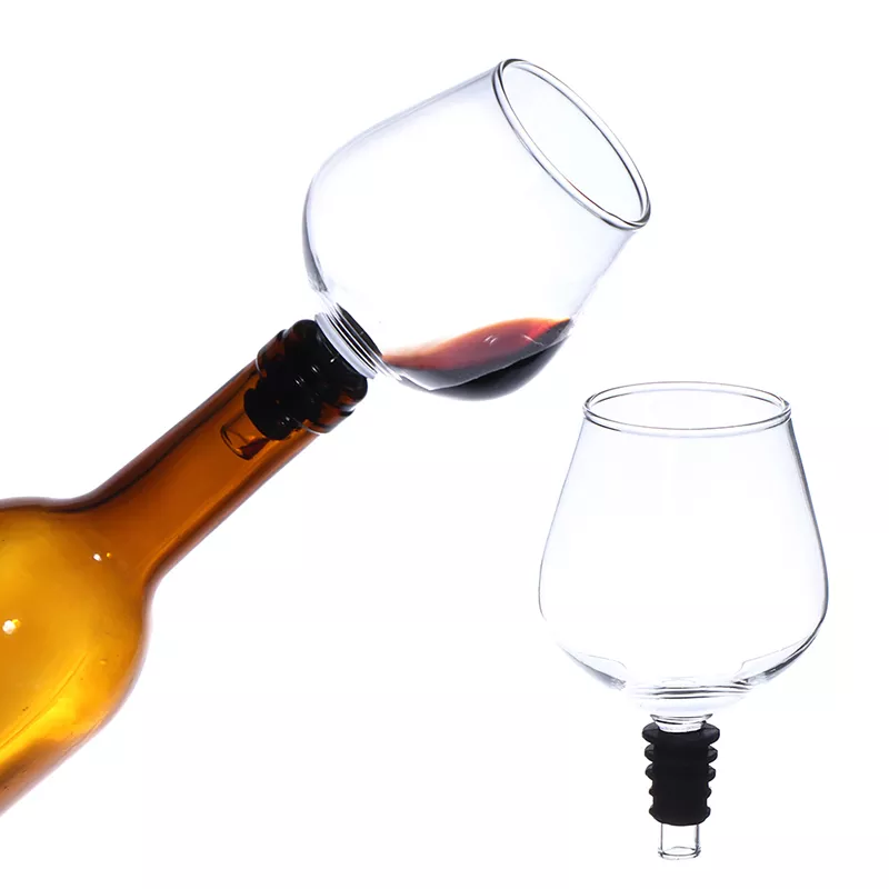 טופר כוס המתחבר באופן ישיר לבקבוקי יין לשתיה ישירה מהם