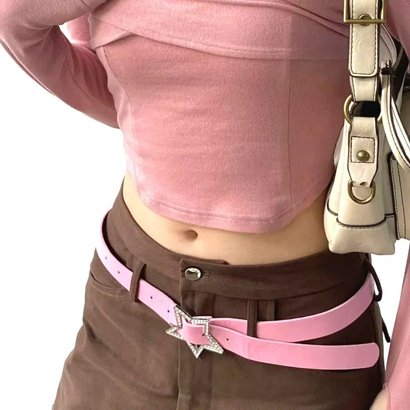 חגורה אופנתית לנשים מעור מלאכותי עם אבזם כוכב