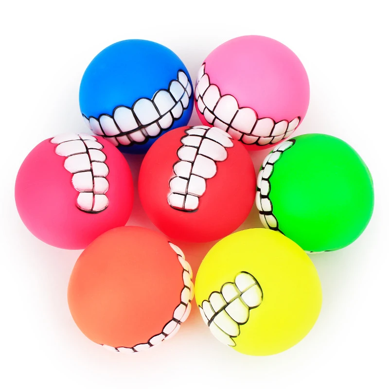 כדור משחק מצחיק לכלבים בעיצוב שיניים לחשיפת חיוך