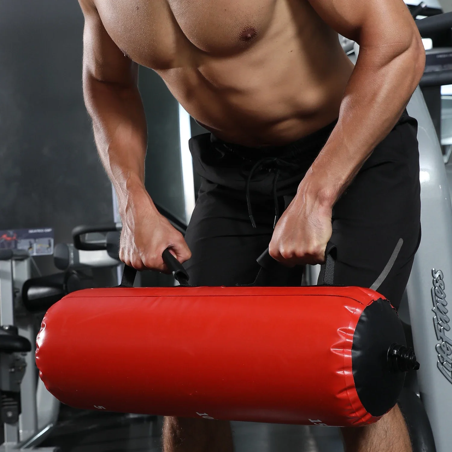 שק מים מתנפח לאימון וכושר - 10/15/20 ק״ג לשיפור ביצועים וסיבולת בכל מקום