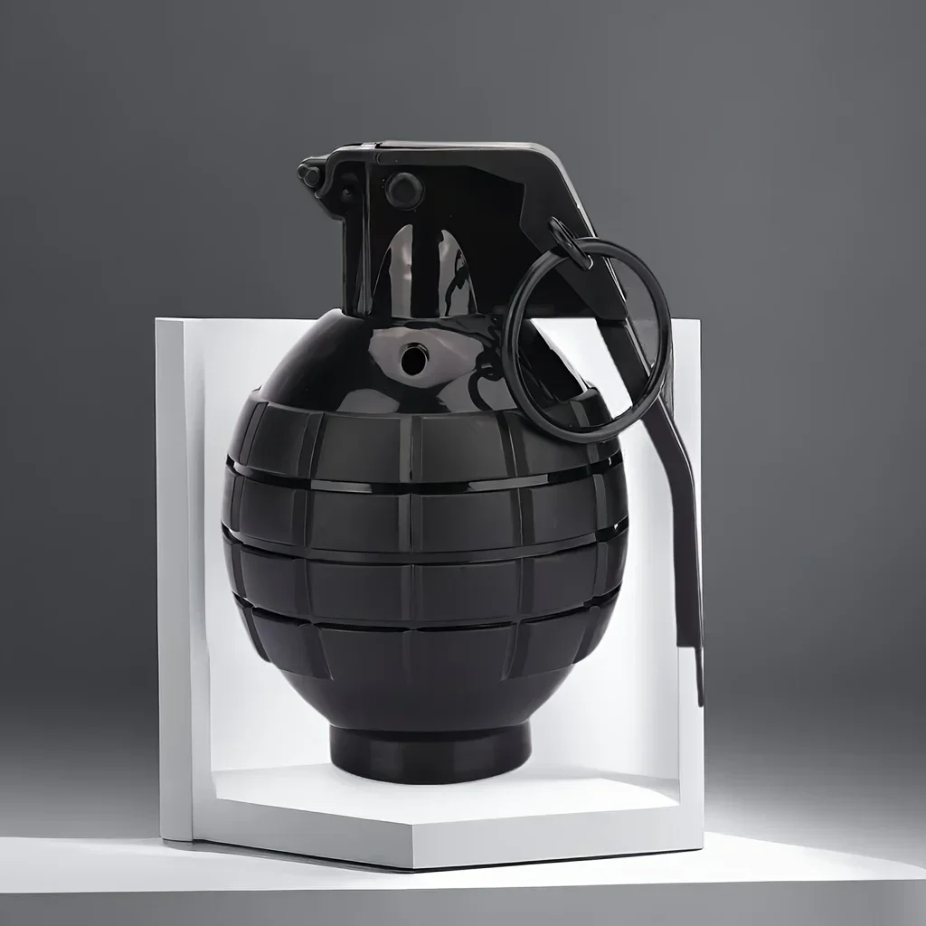 צעצוע רימון לקישוט ומשחק עם קול ותאורה של רימון מתפוצץ אמיתי